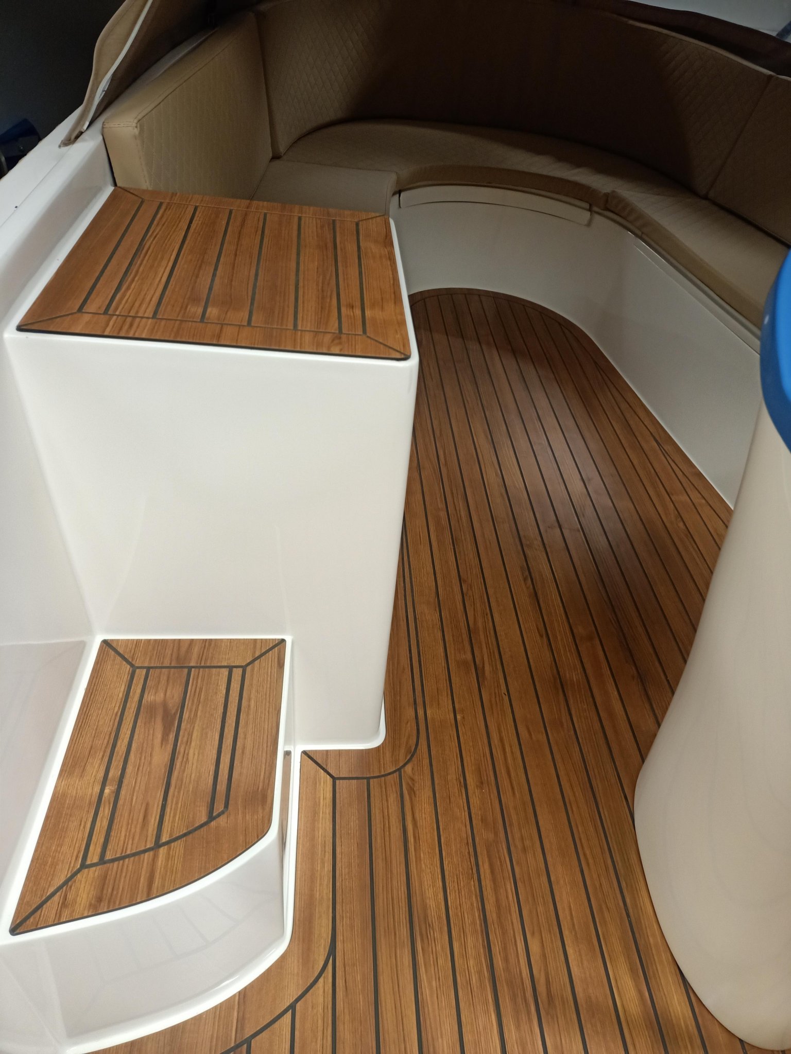 Lago Amore 565 nieuw, 9.9pk Suzuki efi — foto 24 van 30