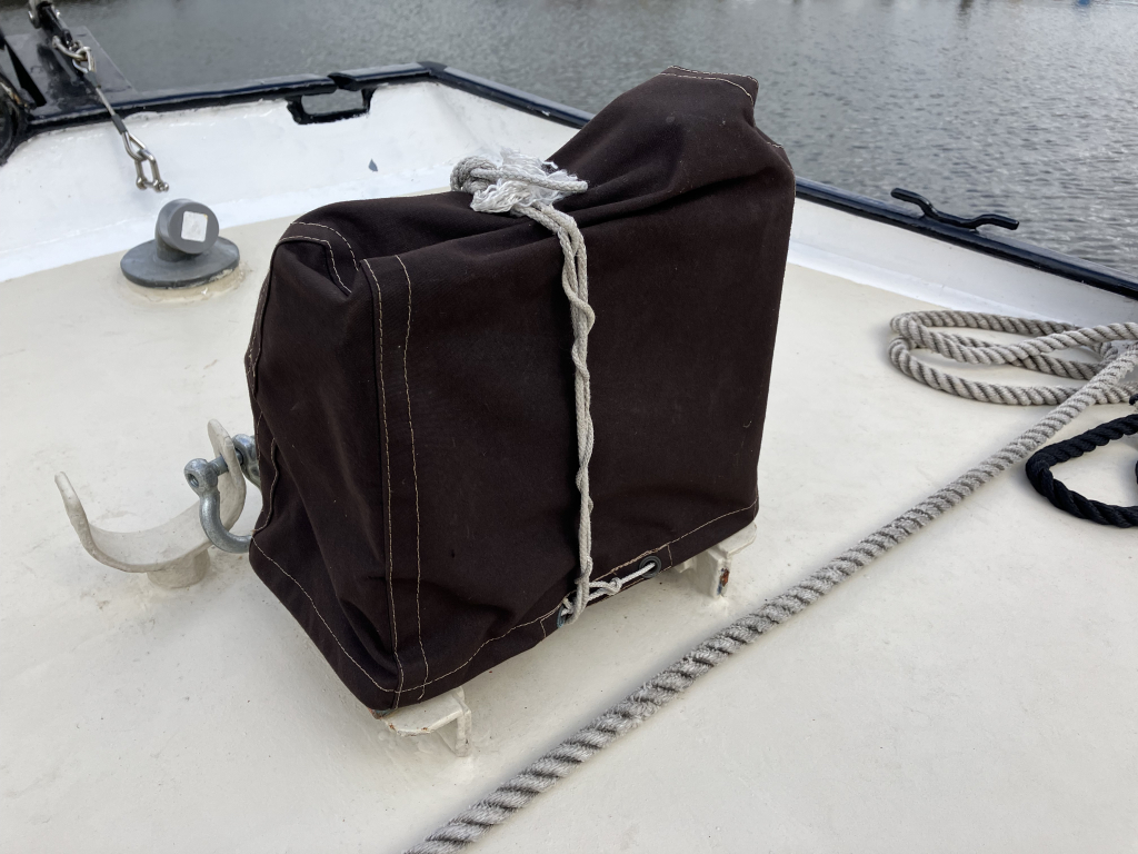 Huitema Zeeschouw 800 (1977) – Goed onderhouden platbodem met veel karakter — foto 8 van 41