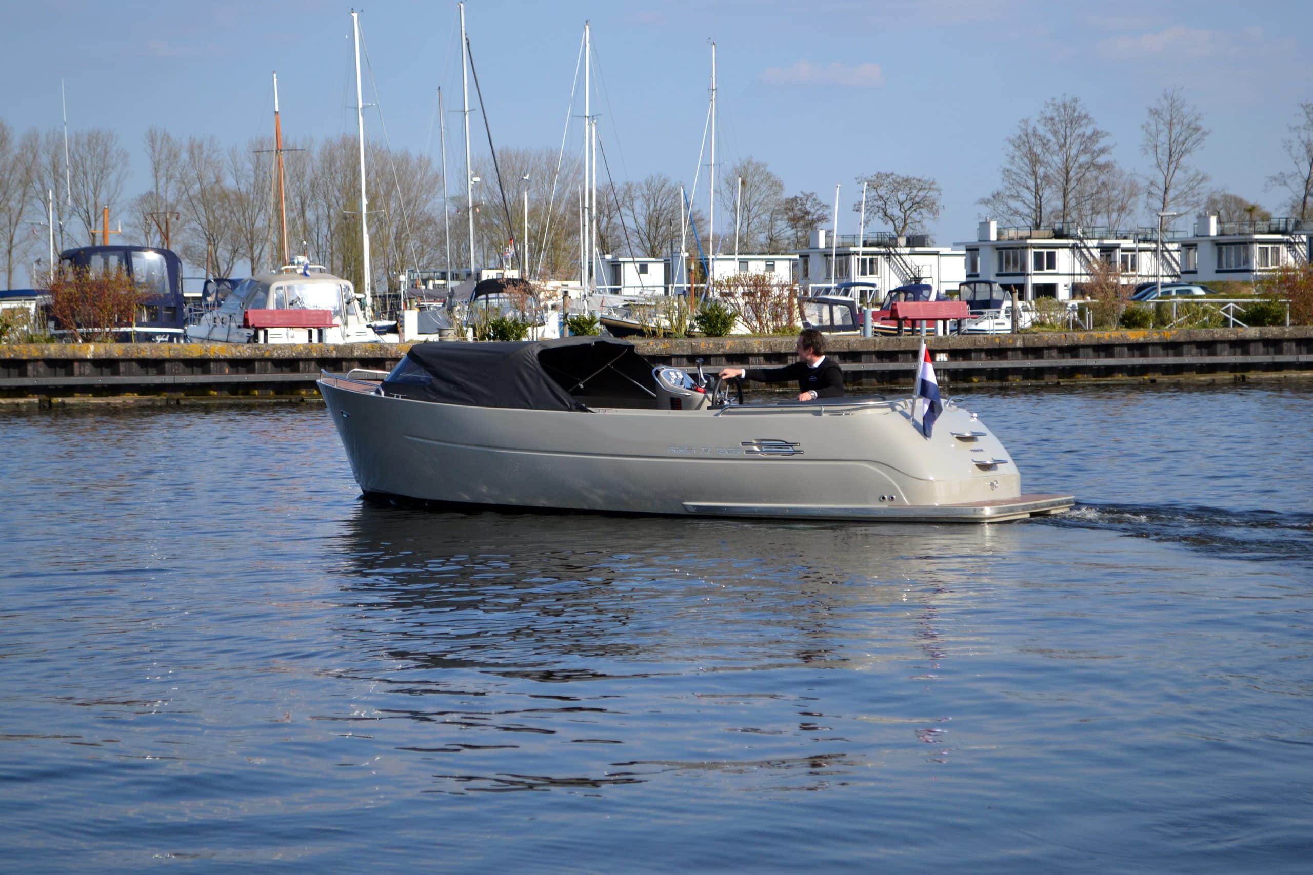Primeur 710 Tender — foto 6 van 12
