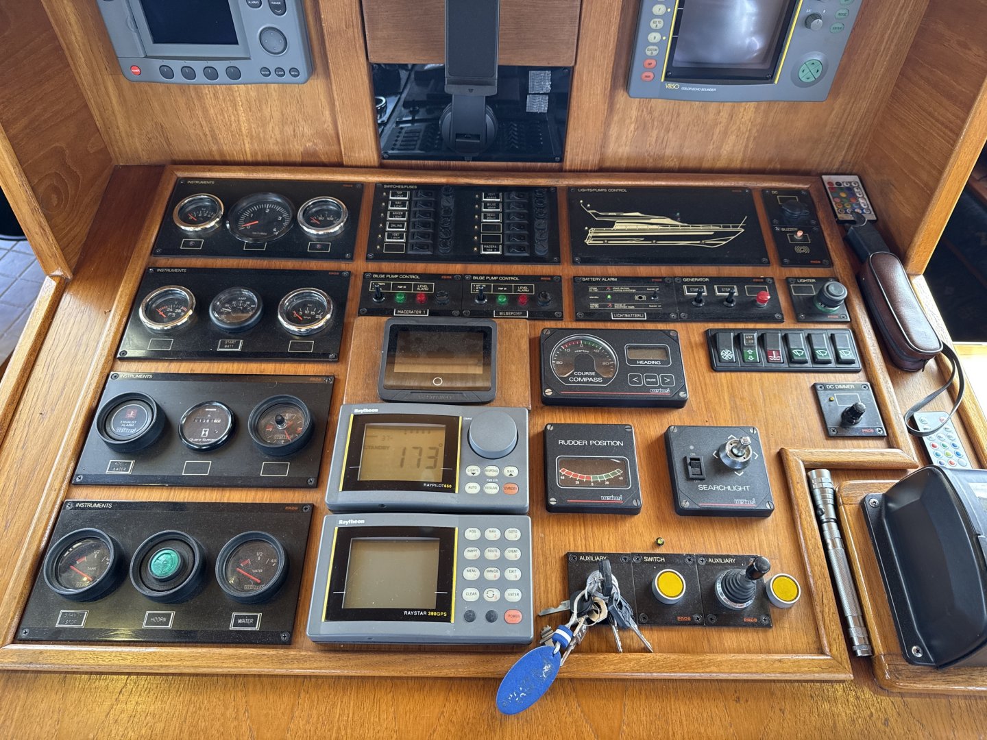 Stevens Nautical Stevens Columbus 13.80 AK Flybridge — foto 9 van 12