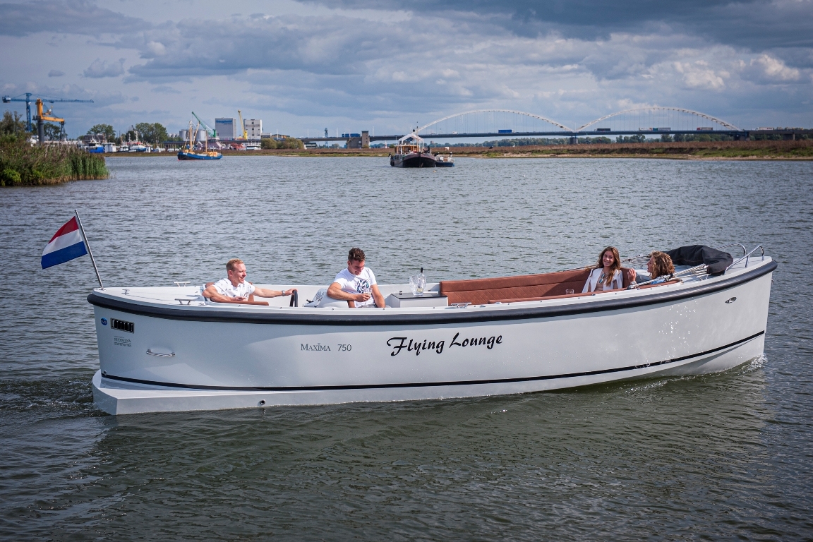 Maxima Boats 750 Flying Lounge — foto 18 van 28