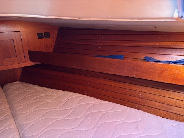Hallberg-Rassy 31 — foto 57 van 65