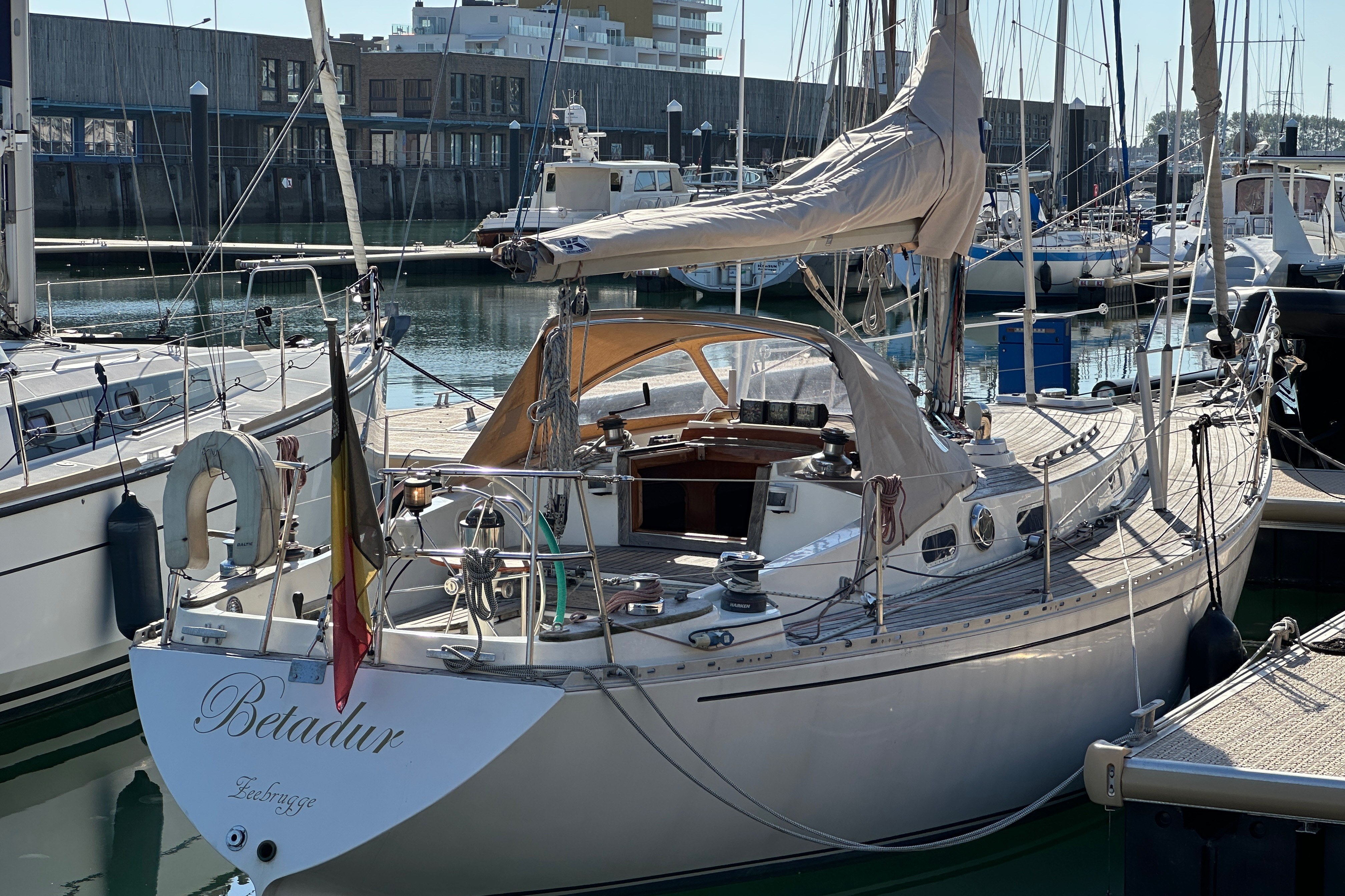Sparkman & Stephens Condor 37 — foto 6 van 11
