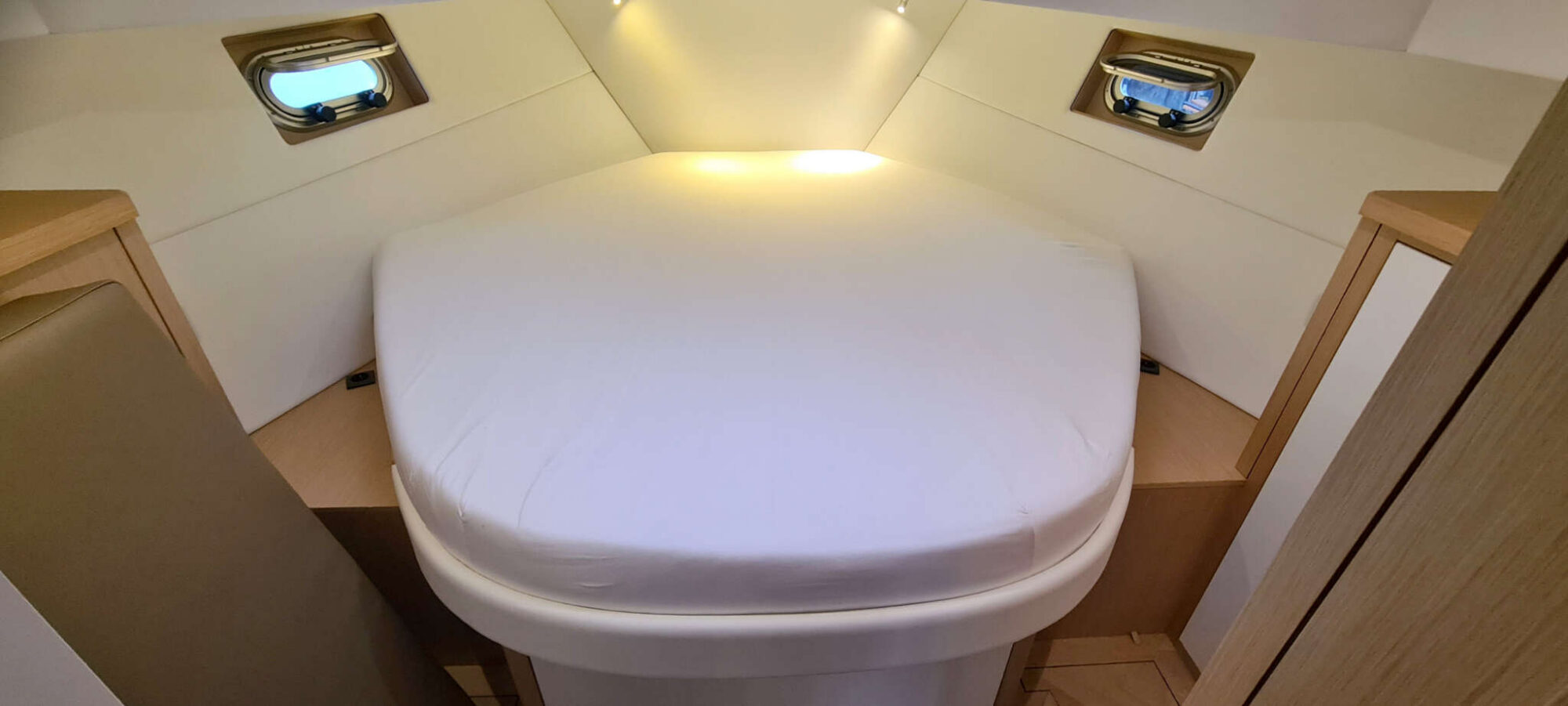Crown yachts Crown Keyzer C107 Cabrio — foto 5 van 15