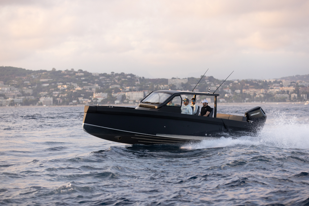 XO BoatsDFNDR A8 NIEUW (levering juni 2025!!)