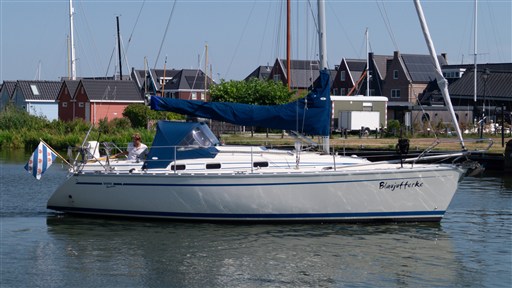 Bavaria 320 Sportline (1991) — foto 9 van 12