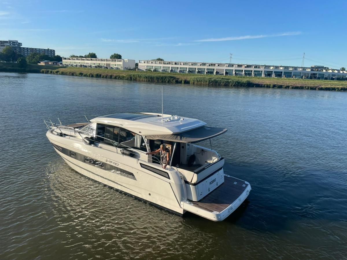 JEANNEAU NC37 met slechts 87 uur! — foto 3 van 42
