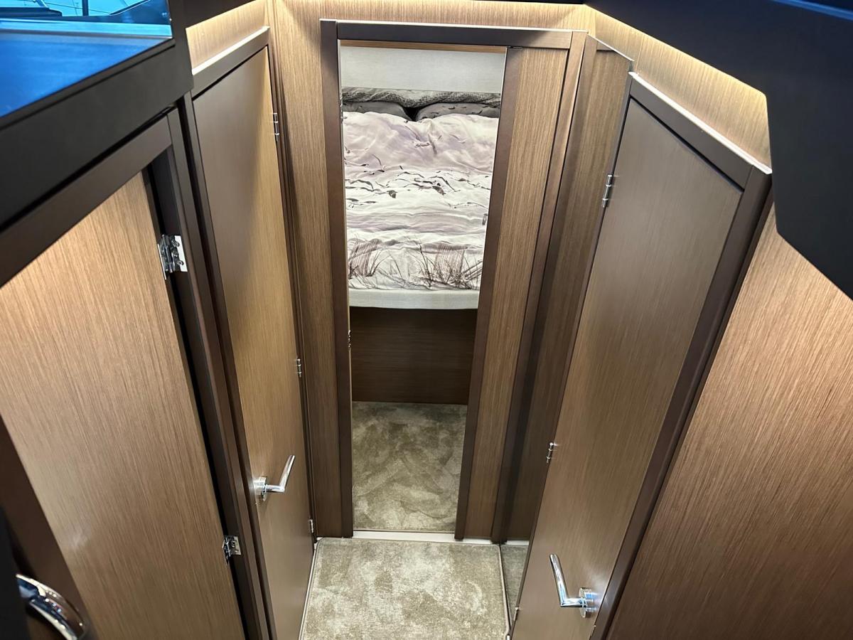 JEANNEAU NC37 met slechts 87 uur! — foto 28 van 42