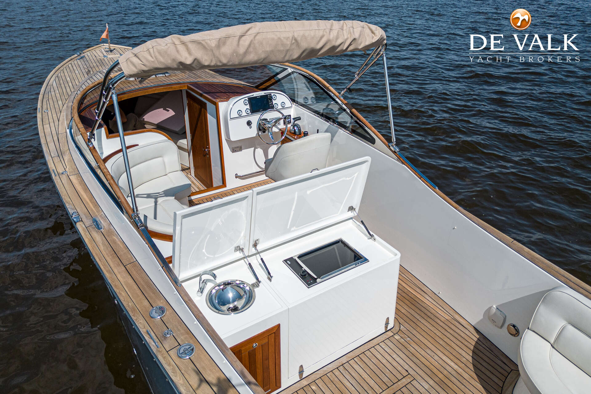 Long Island 33 Runabout — foto 19 van 43