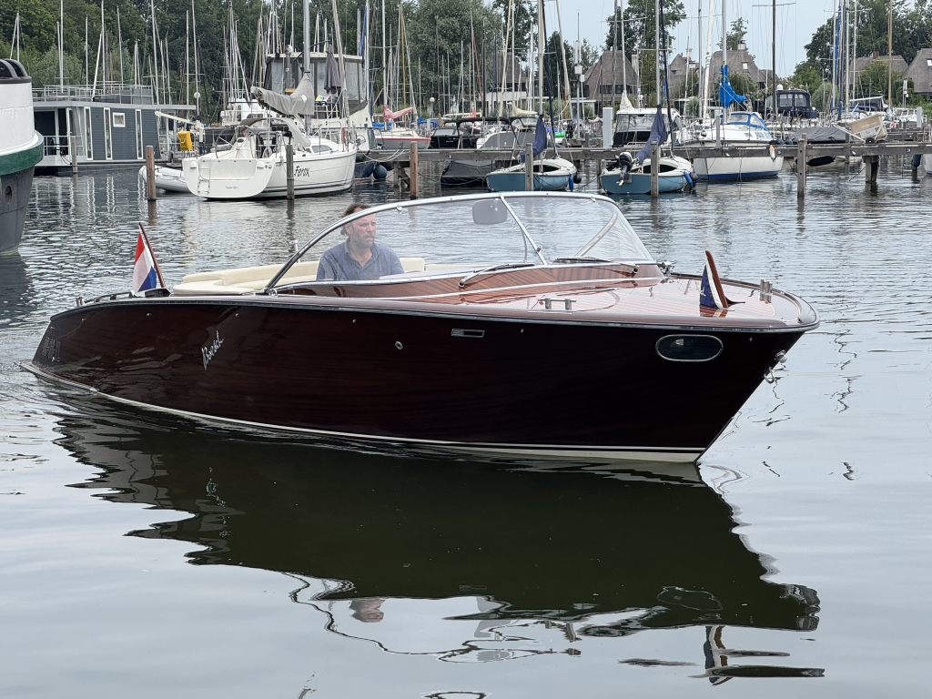 Boesch 750 Portofino De Luxe — foto 18 van 28