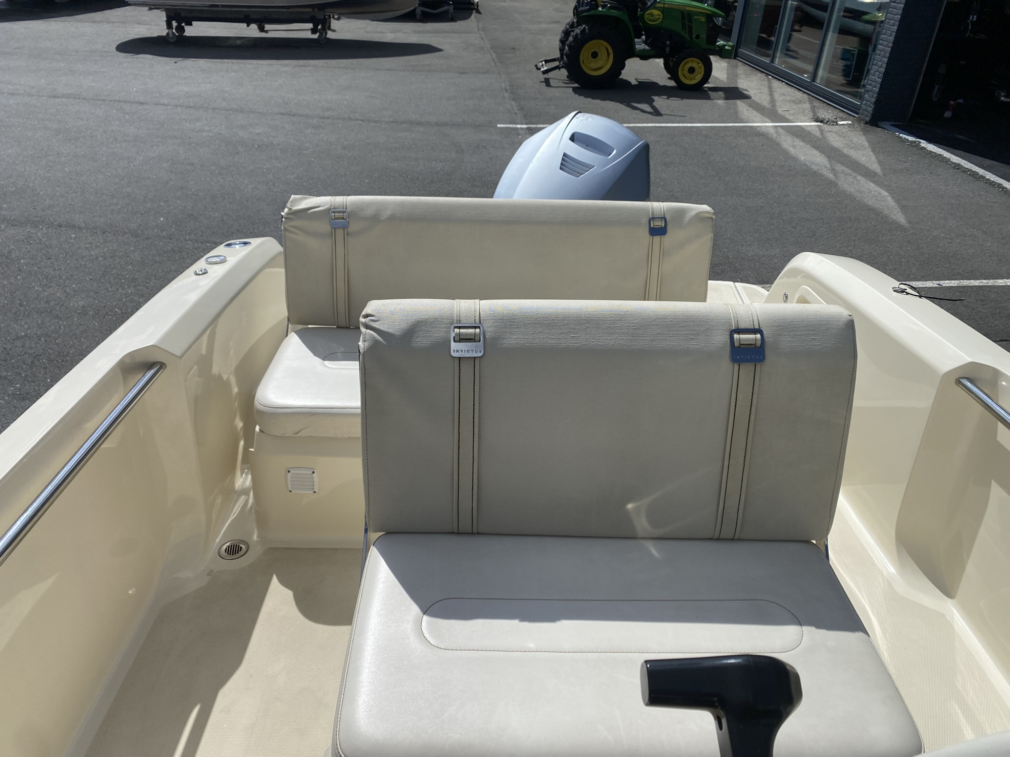 Invictus yachts Invictus 200FX met Honda 135 pk — foto 7 van 18