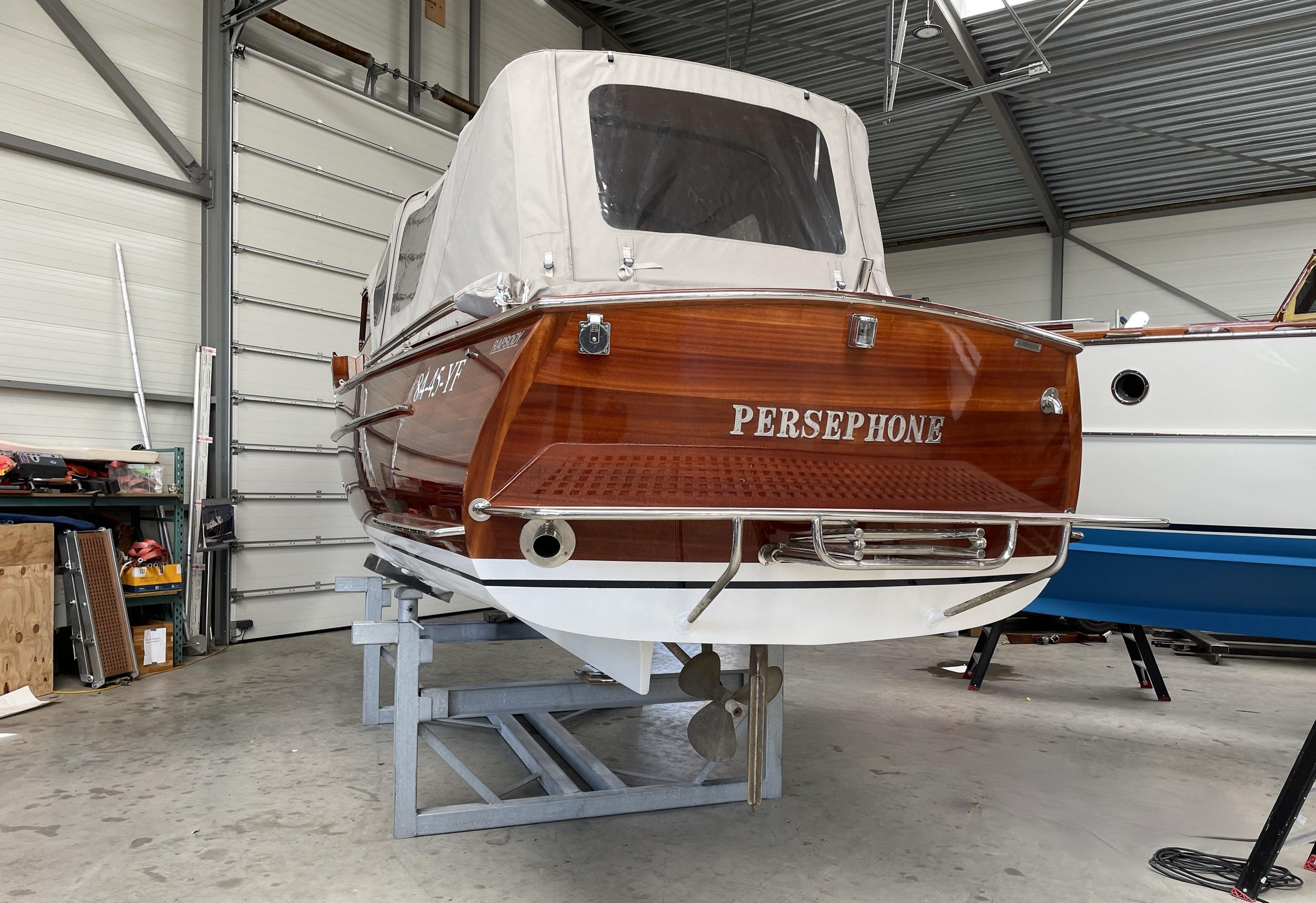 Rapsody 29 Ft. OC — foto 19 van 30