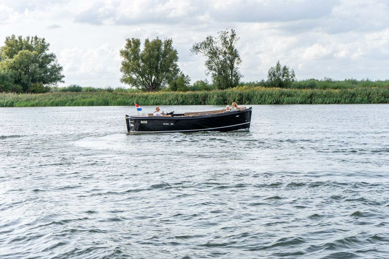 Maxima Boats 650 Flying Lounge — foto 6 van 16