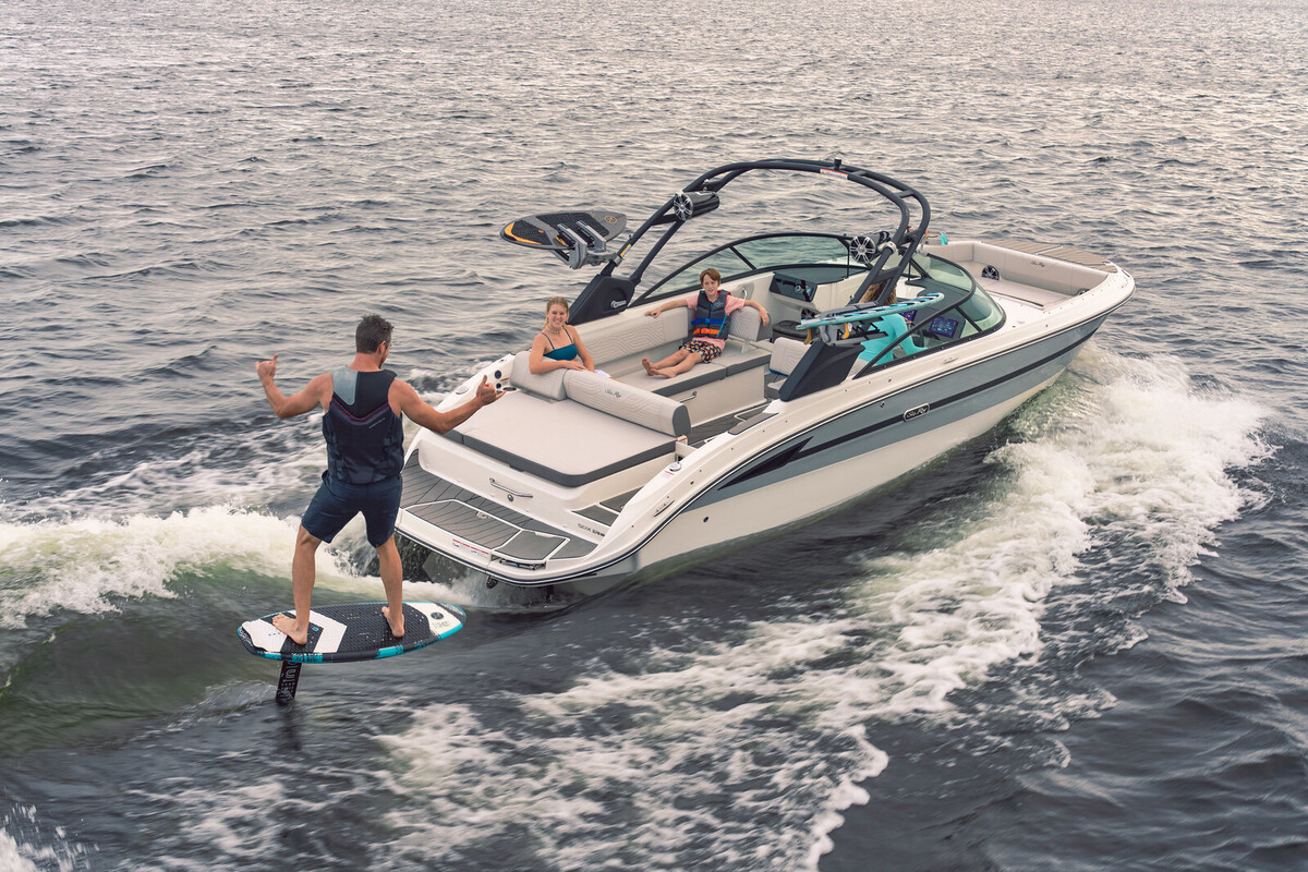 Sea Ray SDX 270 Surf — foto 4 van 43