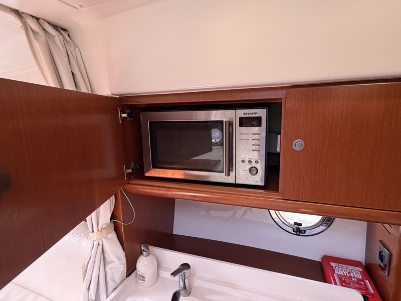 Beneteau Flyer GT34 — foto 11 van 63