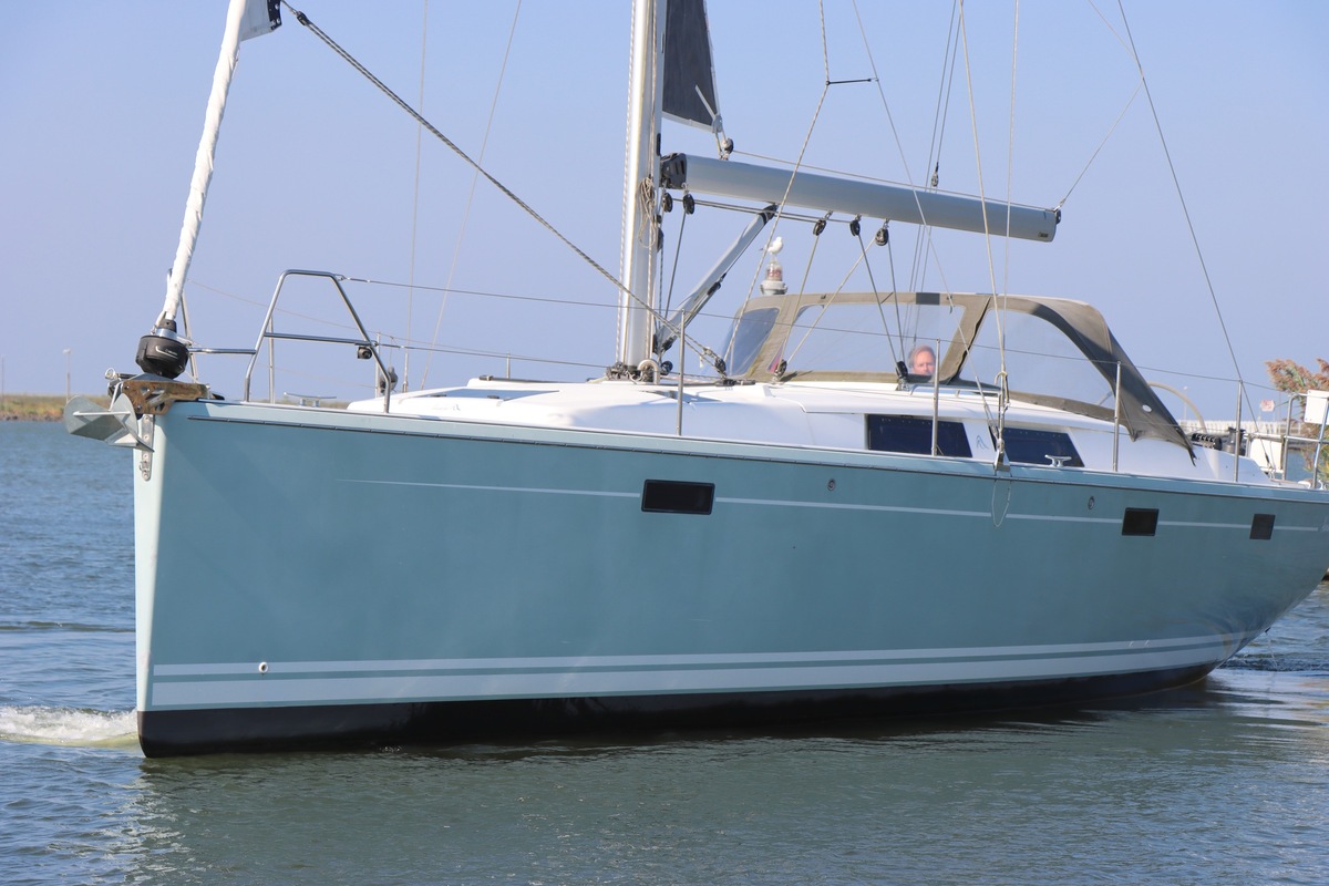 Hanse 415