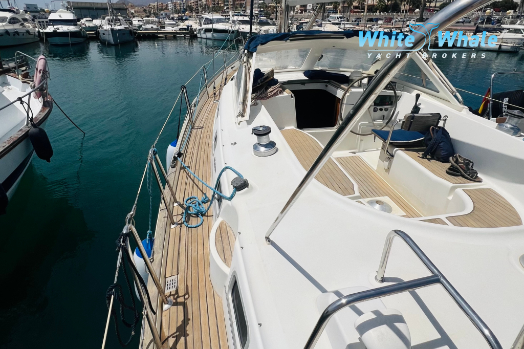 Beneteau Oceanis 42 CC — foto 5 van 45