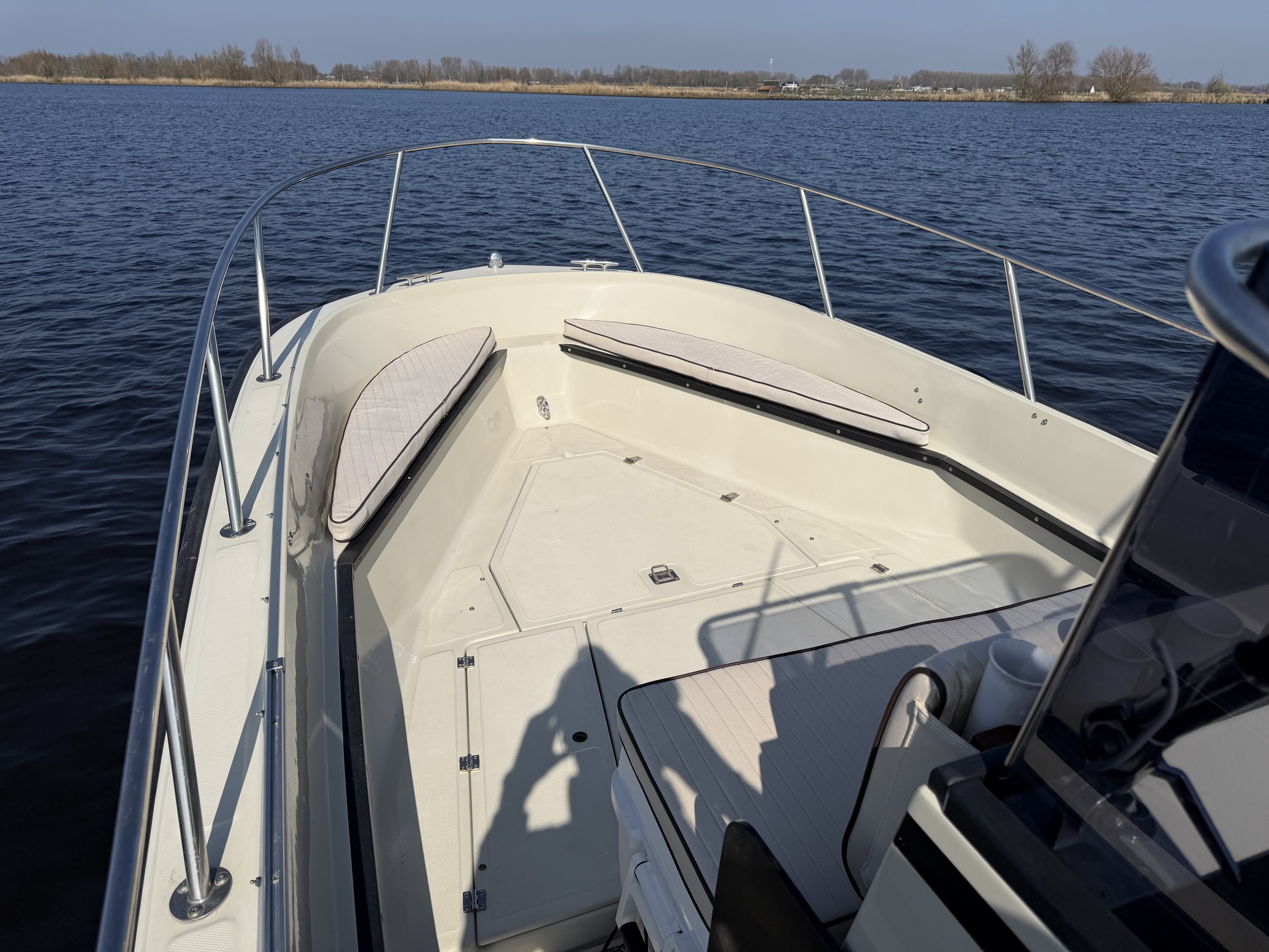 Boston Whaler 25 Outrage — foto 16 van 37