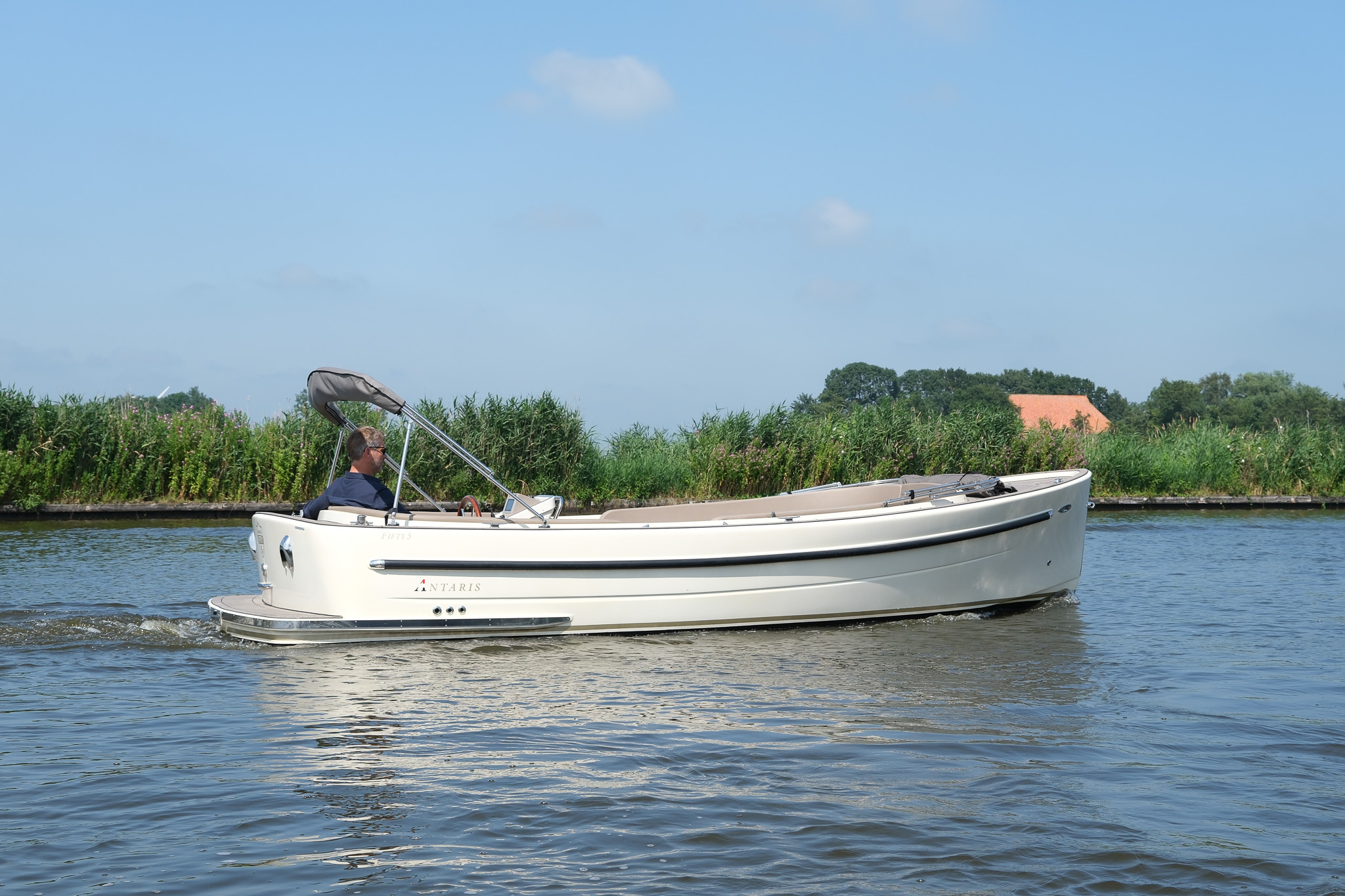 Antaris Fifty5 — foto 11 van 12