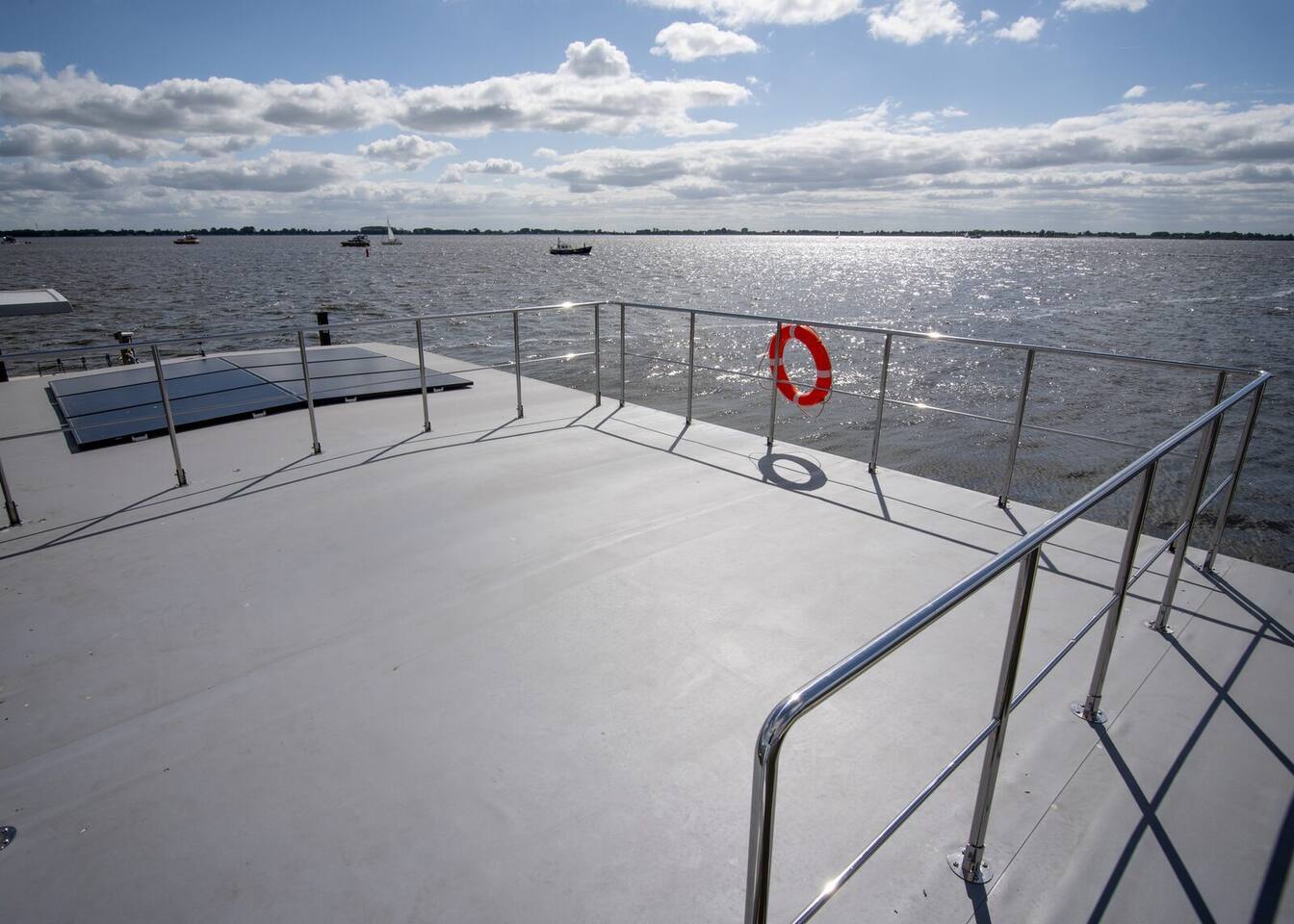 La Mare Houseboat Apartboat XL — foto 14 van 16