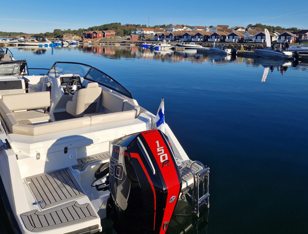 Finnmaster Bowrider R6 — foto 6 van 31