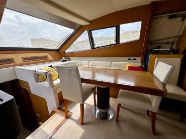 Ferretti 690 Altura (2006) — foto 4 van 12