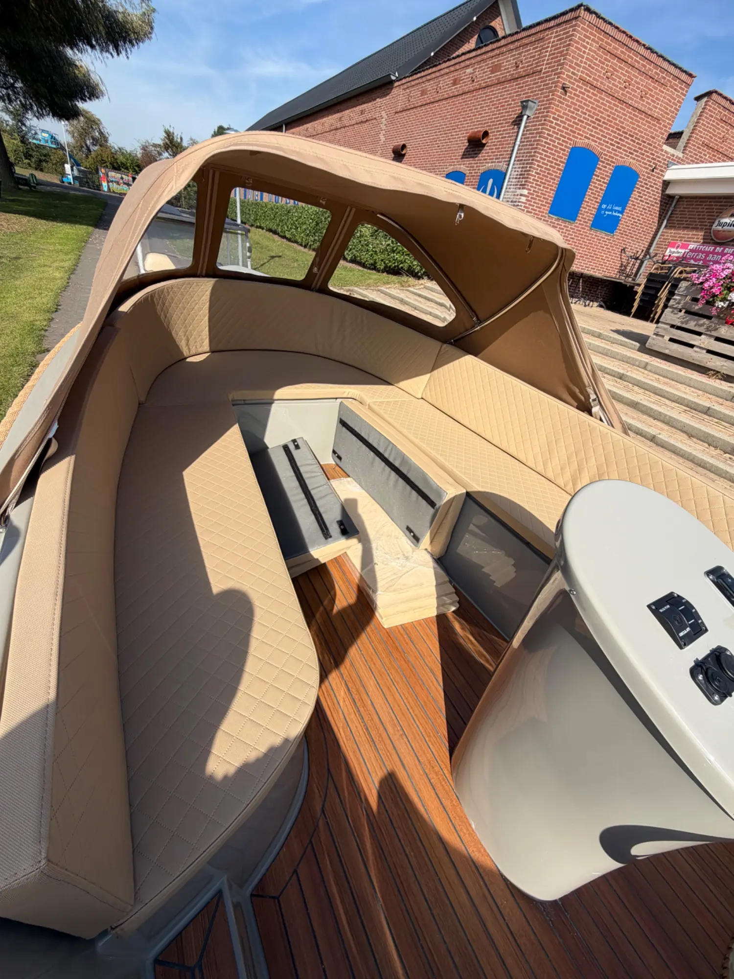Maassloep 570 demo! 10 vaar uren van €21.950,- voor € 19.950,- — foto 12 van 13