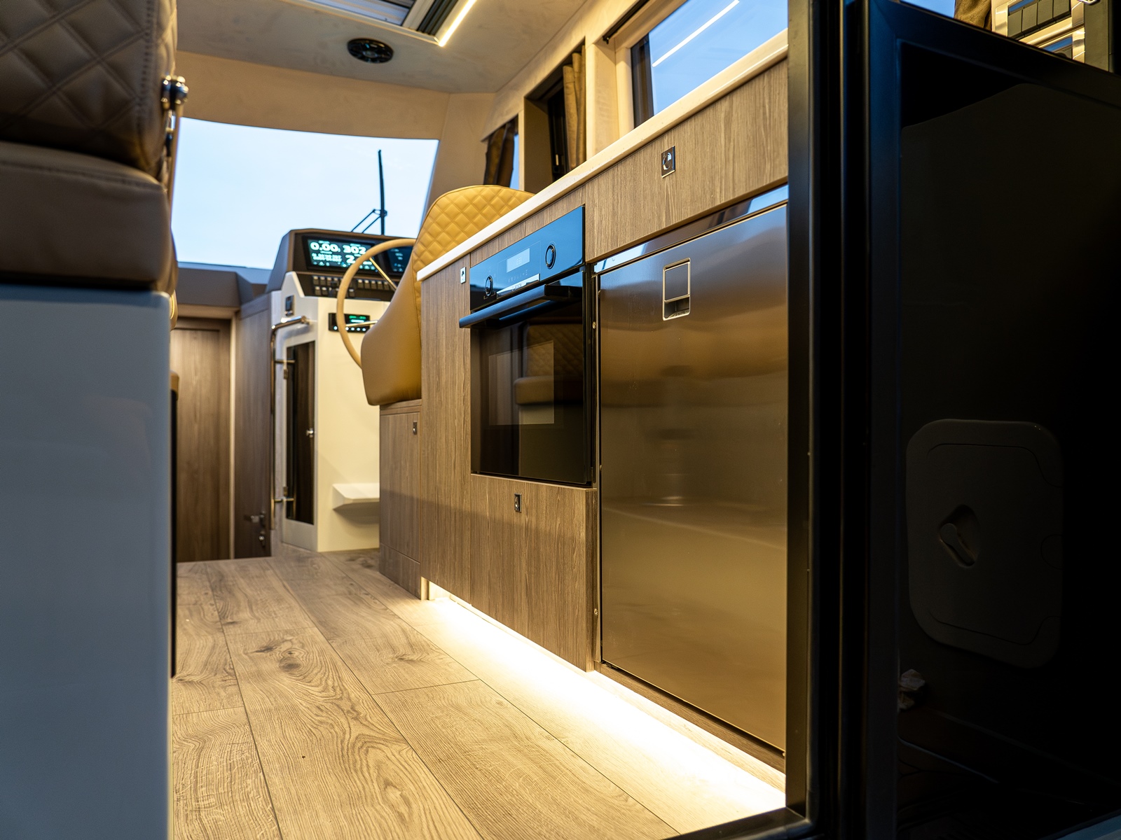 Maxima Boats 37 — foto 12 van 16