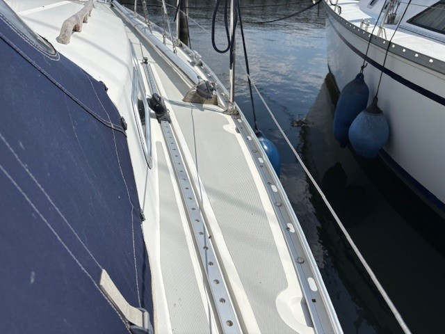 Victoire 933 — foto 18 van 59