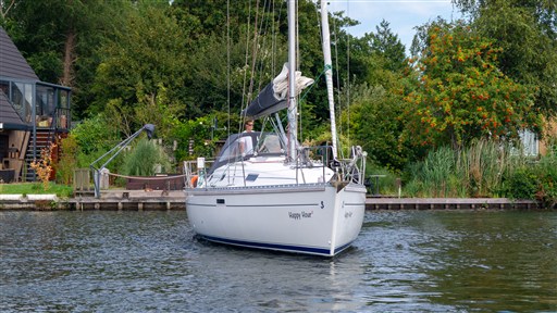 Beneteau Oceanis 331 (2002) — foto 4 van 12