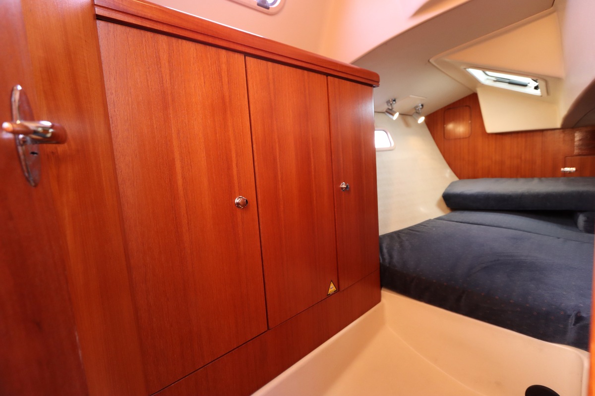 Hunter 33 — foto 19 van 52