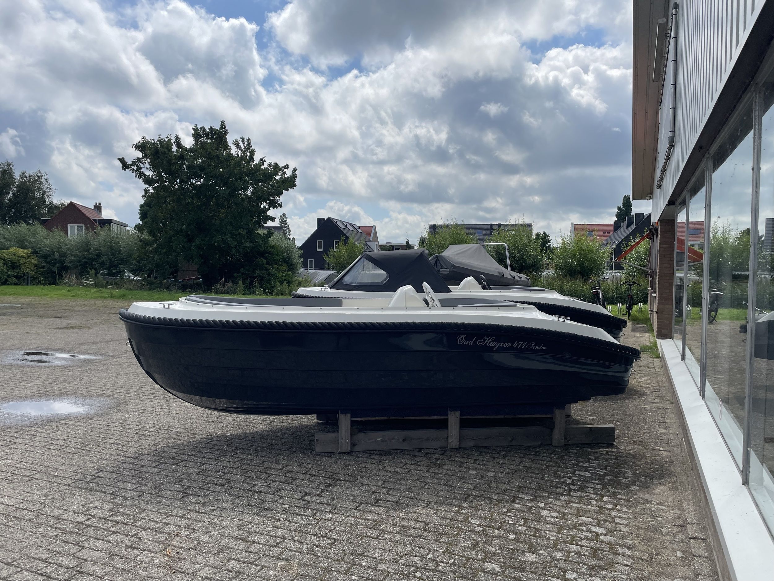 Oud Huijzer 471 Tender Basic — foto 8 van 12