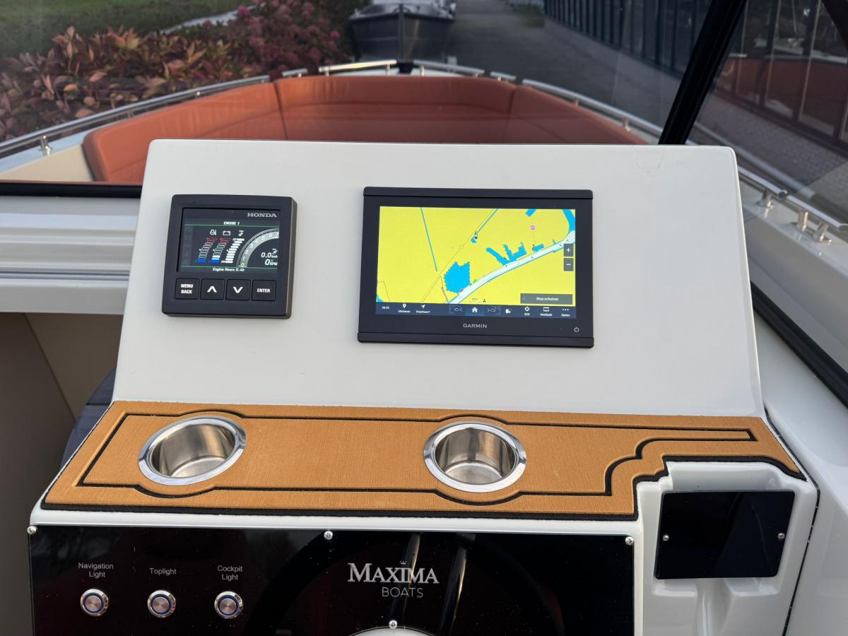 Maxima 700 Sport — foto 17 van 21