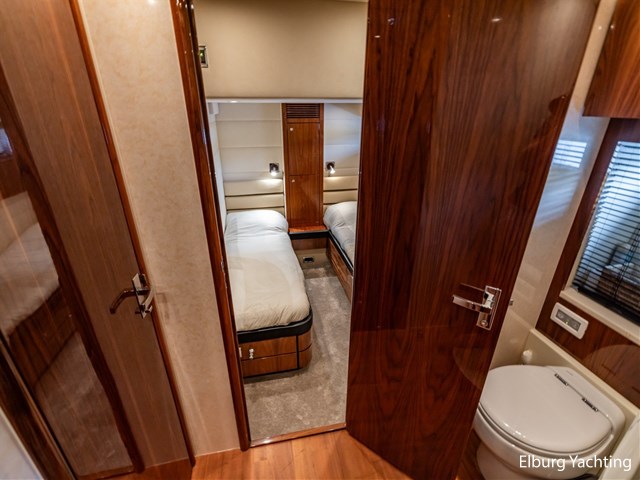 Fairline Squadron 70 - CVO Certified — foto 38 van 100