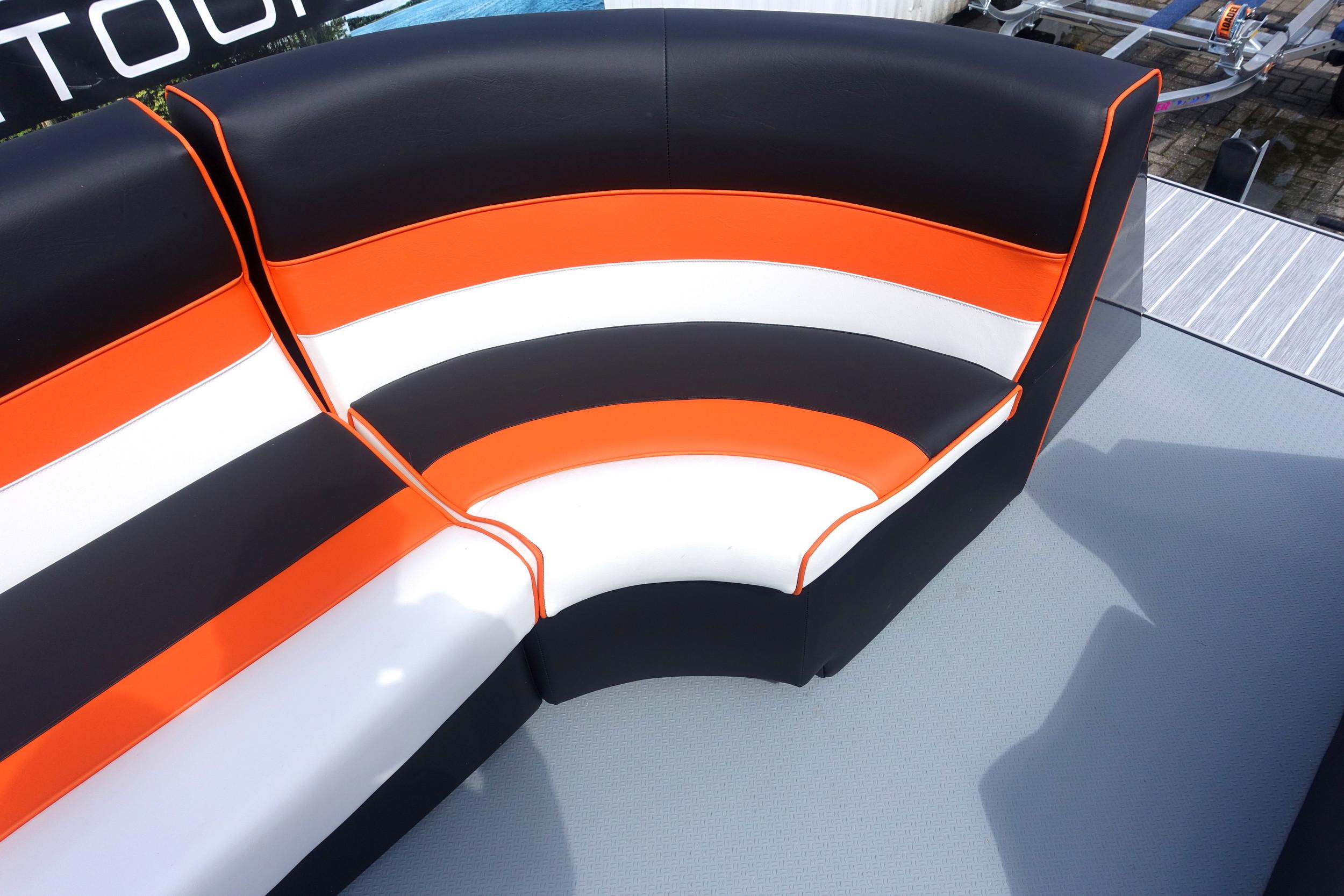 T.top Funcruiser 8.2 Verado 300 Pontoonboot — foto 21 van 42