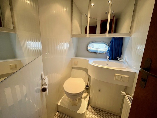 Neptunus 168 Flybridge — foto 32 van 74