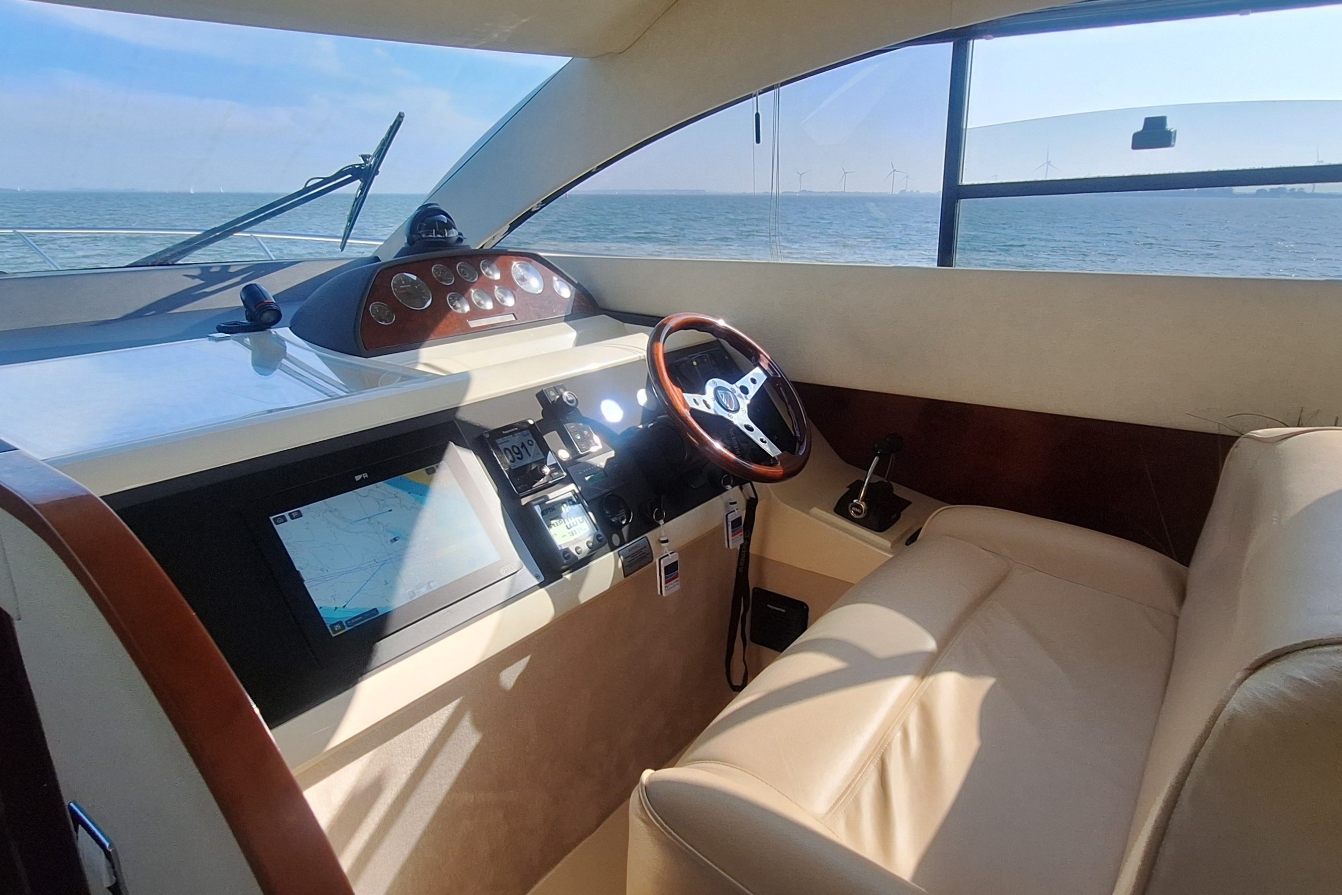 Fairline Phantom 40 — foto 61 van 87