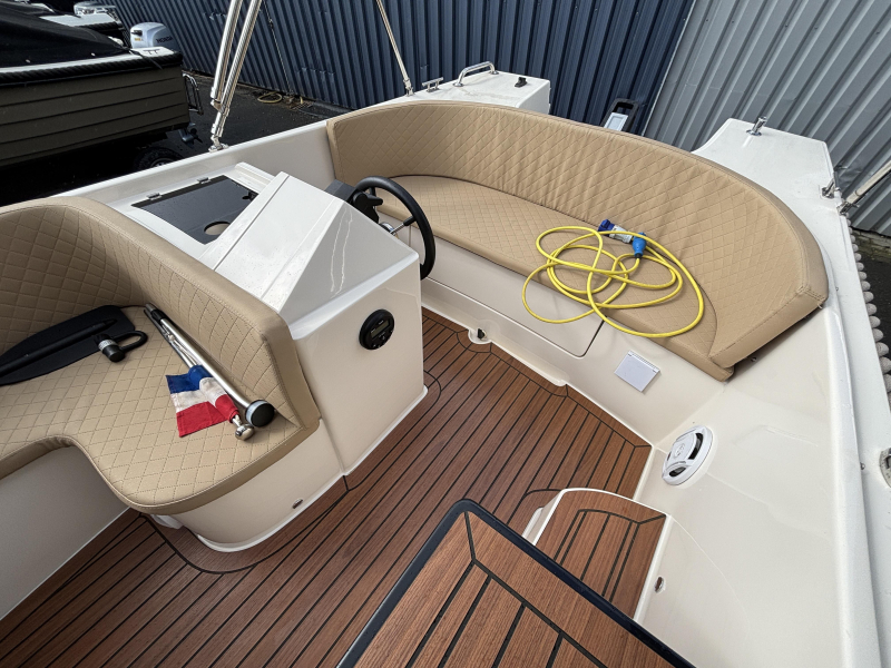 Anker 540 rs | Sloep | Torqeedo 3.0 | — foto 11 van 12
