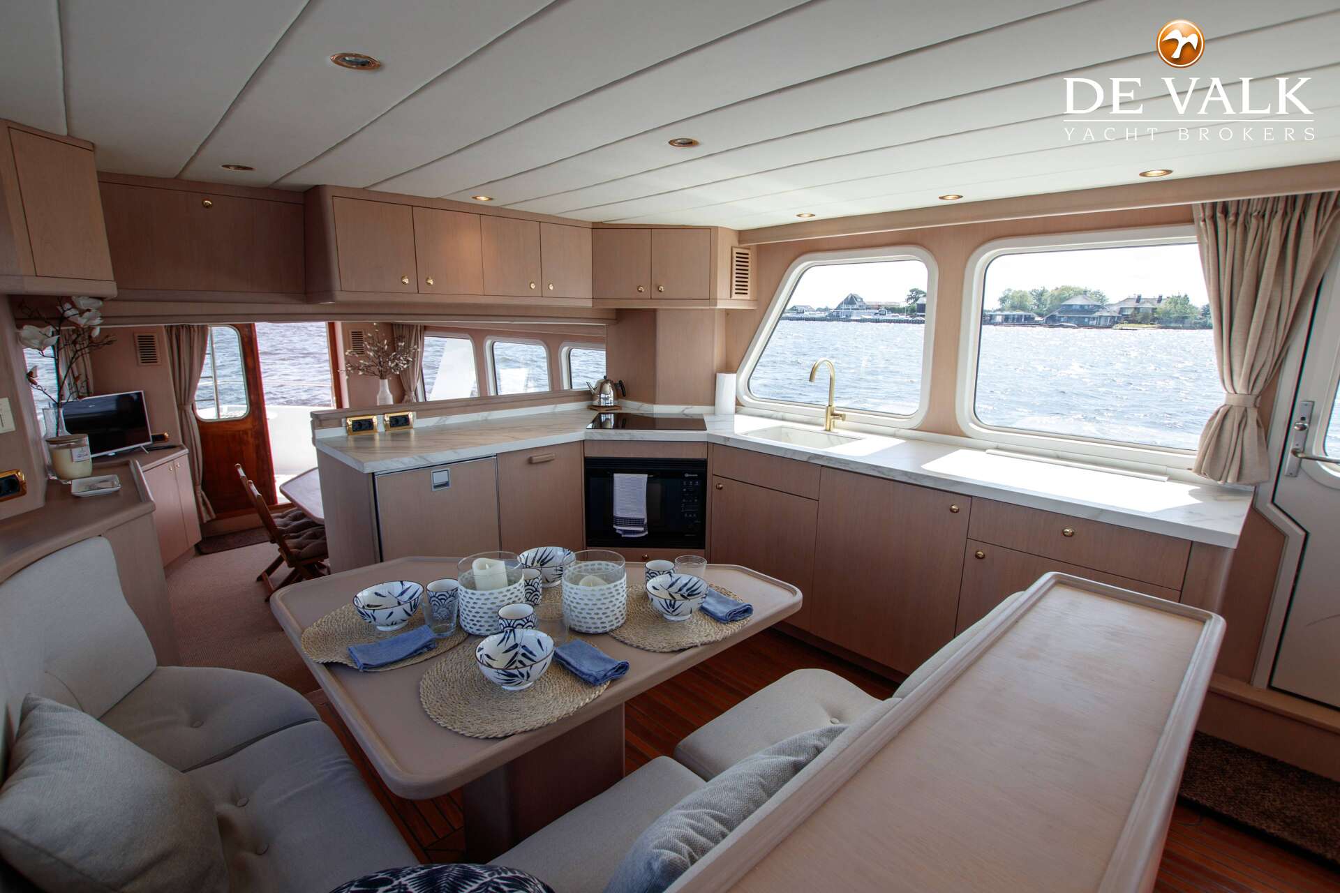 Kompier Canoe Stern 1650 Trawler — foto 27 van 44