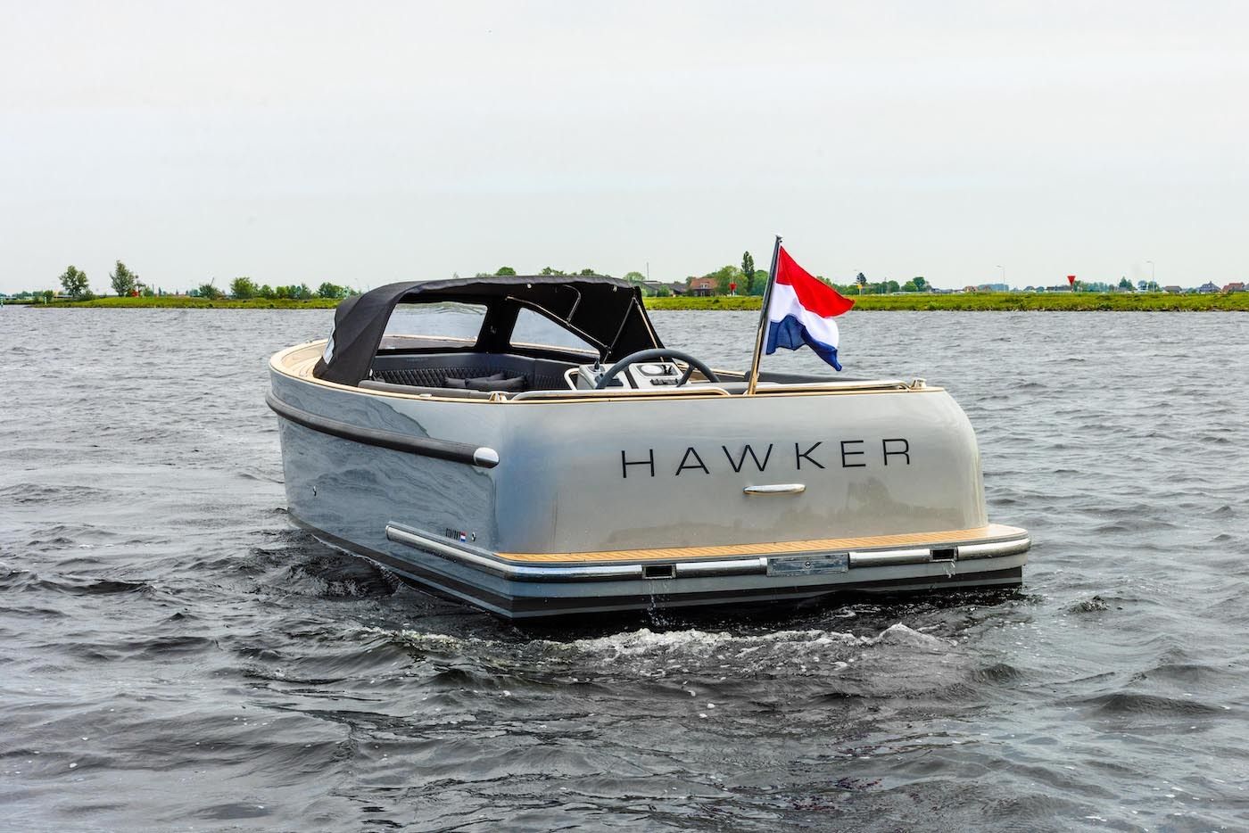 Seafury Hawker Tender 725 — foto 13 van 13