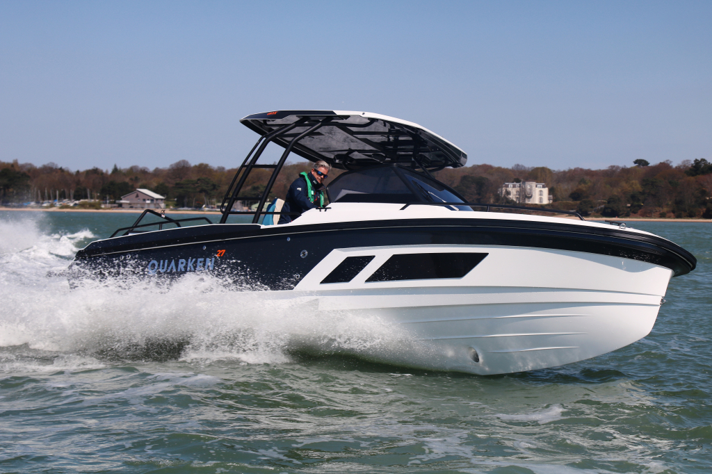 Quarken 27 T-TOP V2 ONYX (prijs Incl. Yamaha 300pk) — foto 1 van 25