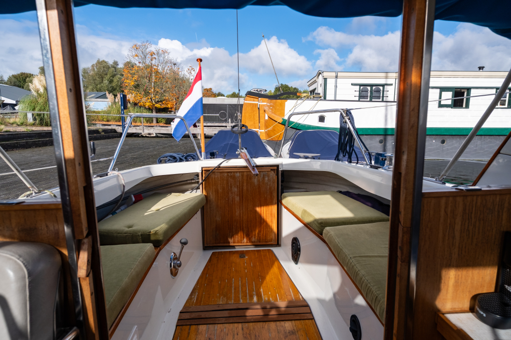 LM 28 — foto 17 van 32