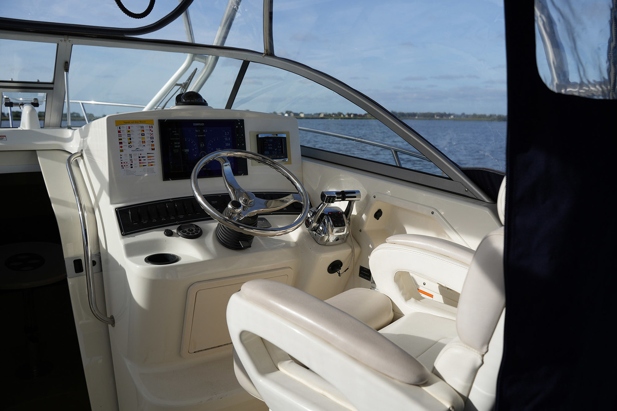 Boston Whaler 285 Conquest — foto 12 van 46