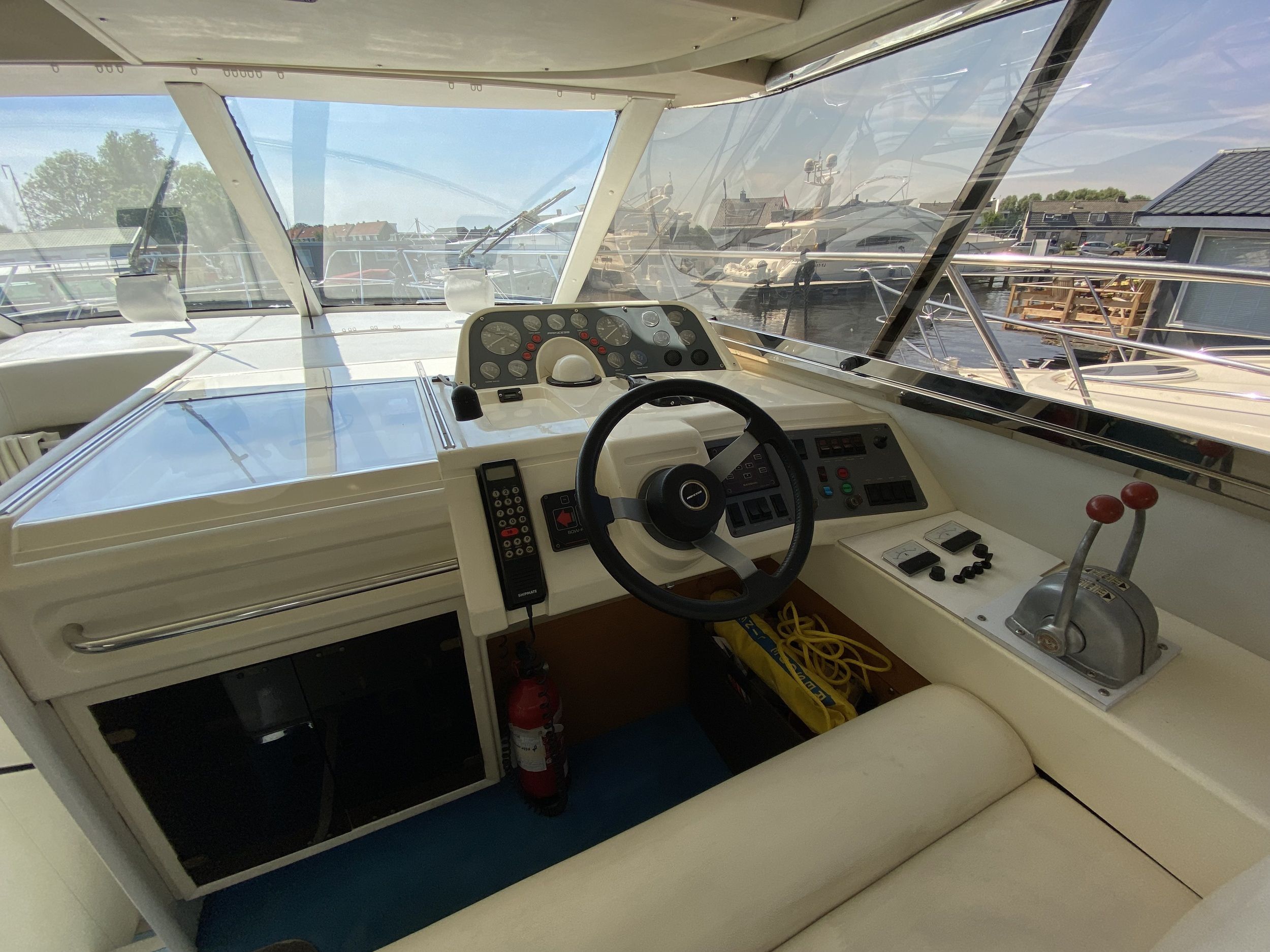 Princess 48 Flybridge — foto 7 van 8