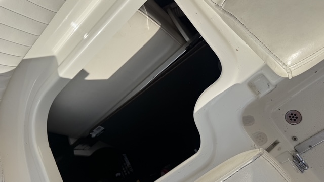 Stingray 240 LR — foto 7 van 22