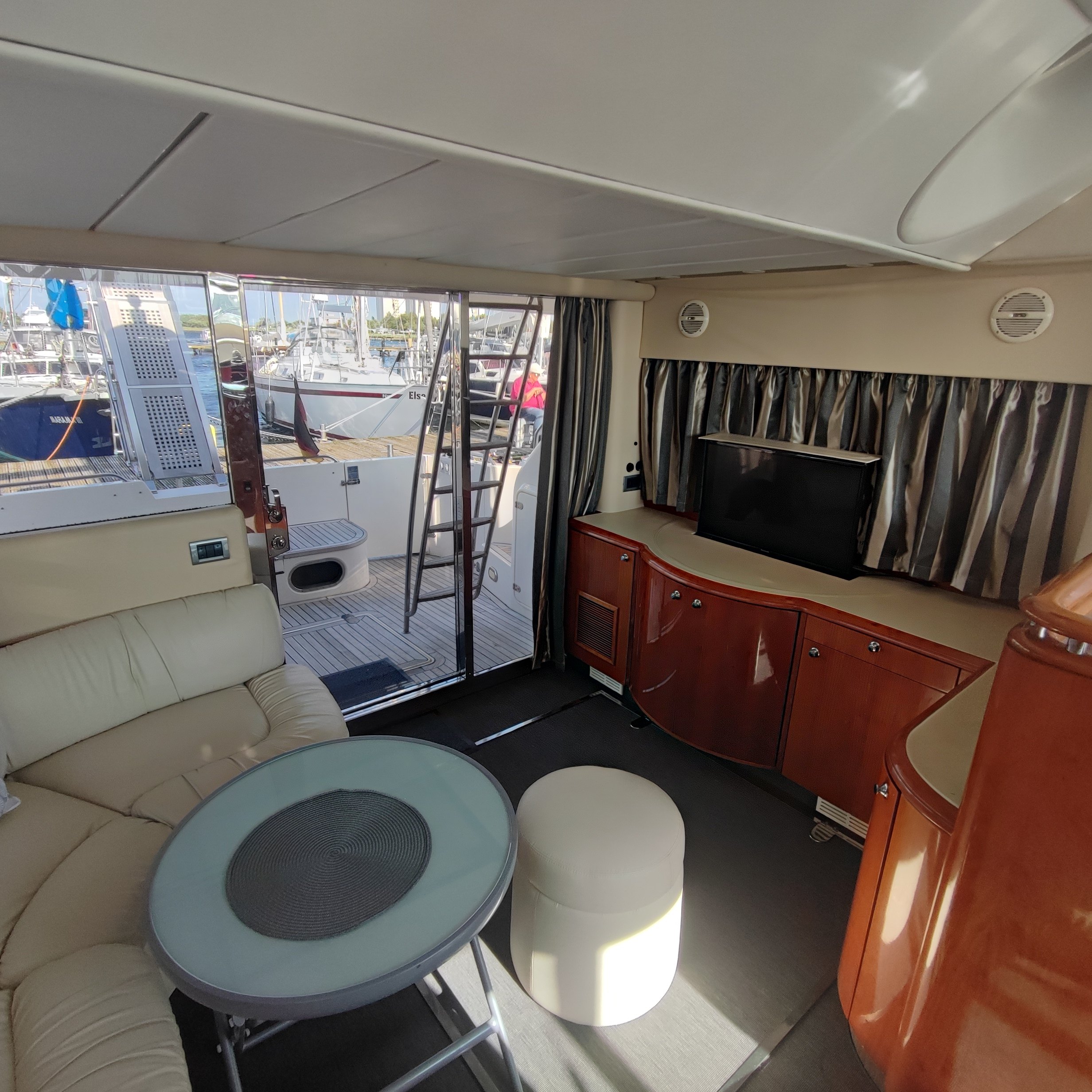 Fairline Squadron 50 — foto 5 van 24