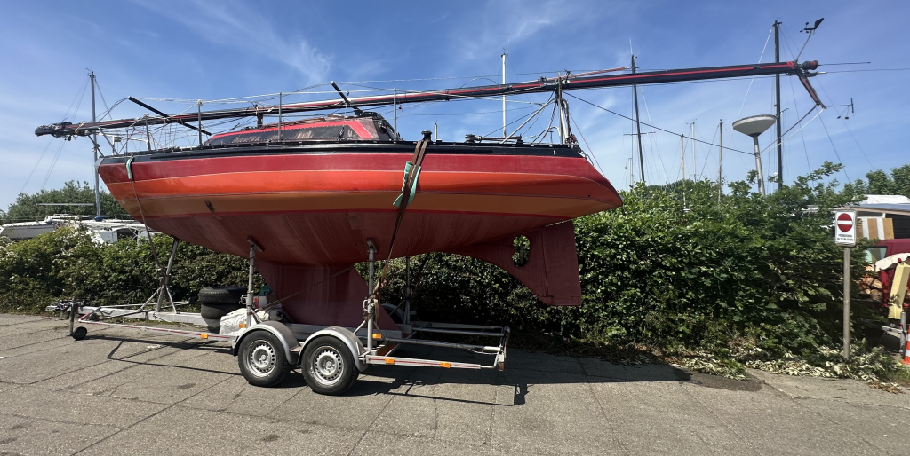 Defender 27 — foto 2 van 17