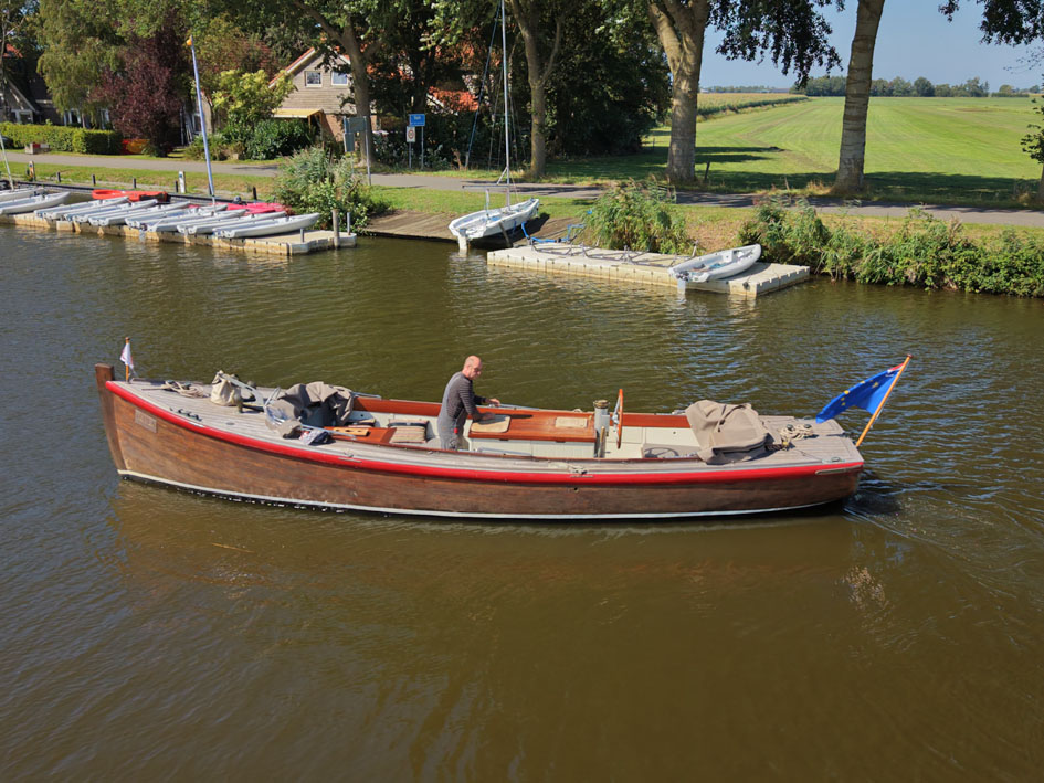ex Marine Motorsloep 30 — foto 8 van 37