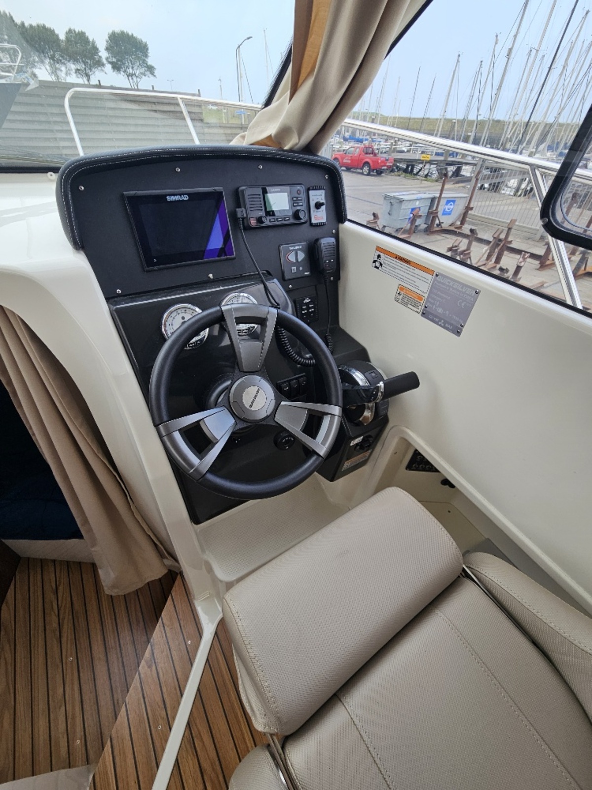 Quicksilver 755 weekend — foto 7 van 18
