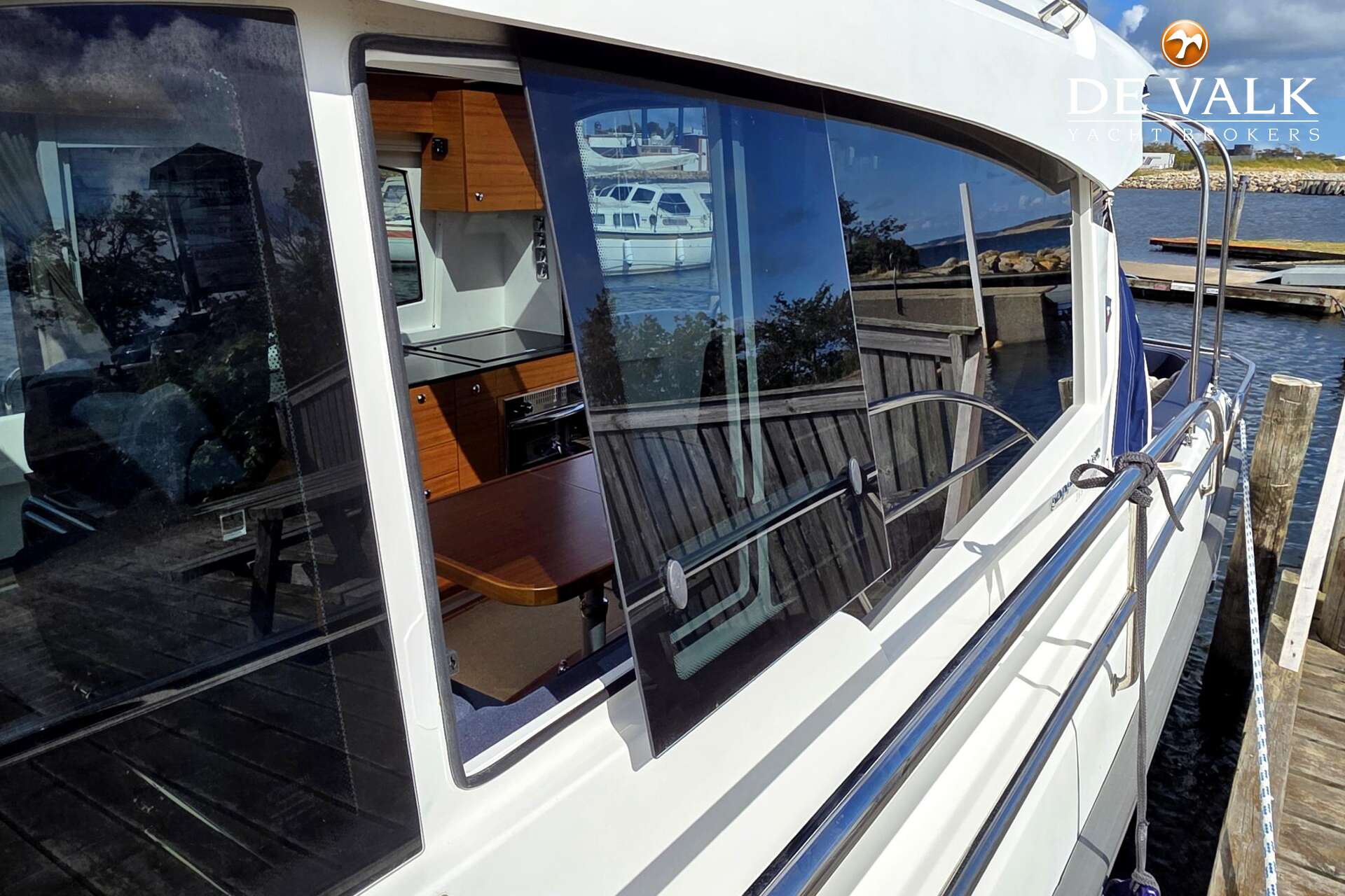 Nimbus 365 Coupe — foto 14 van 44